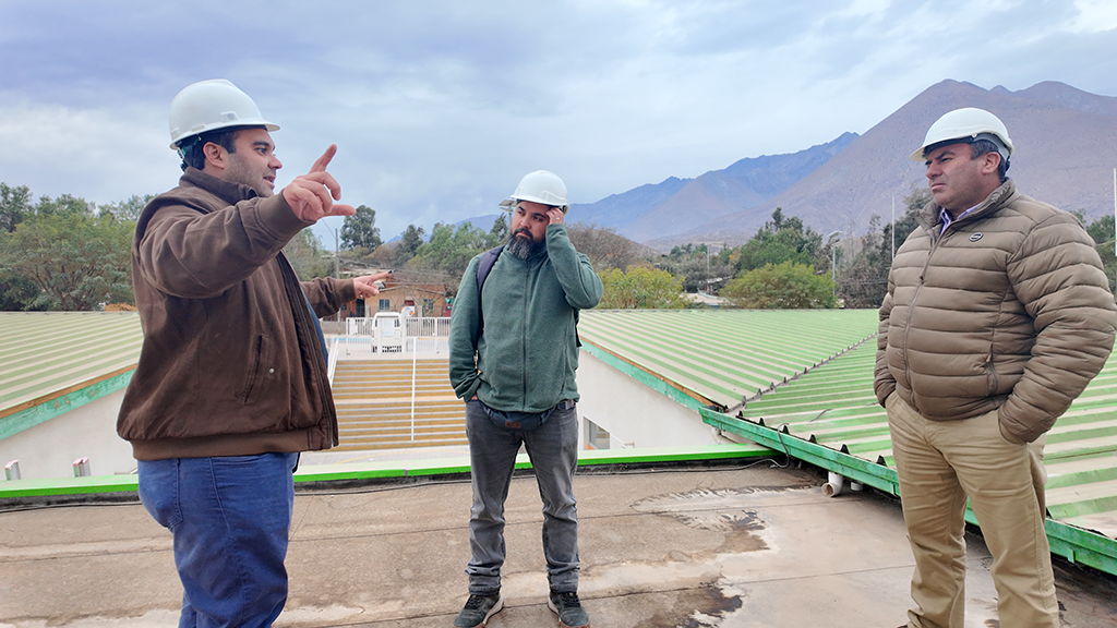 Inician obras de mejoramiento del techo del CESFAM San Isidro-Calingasta — foto 3