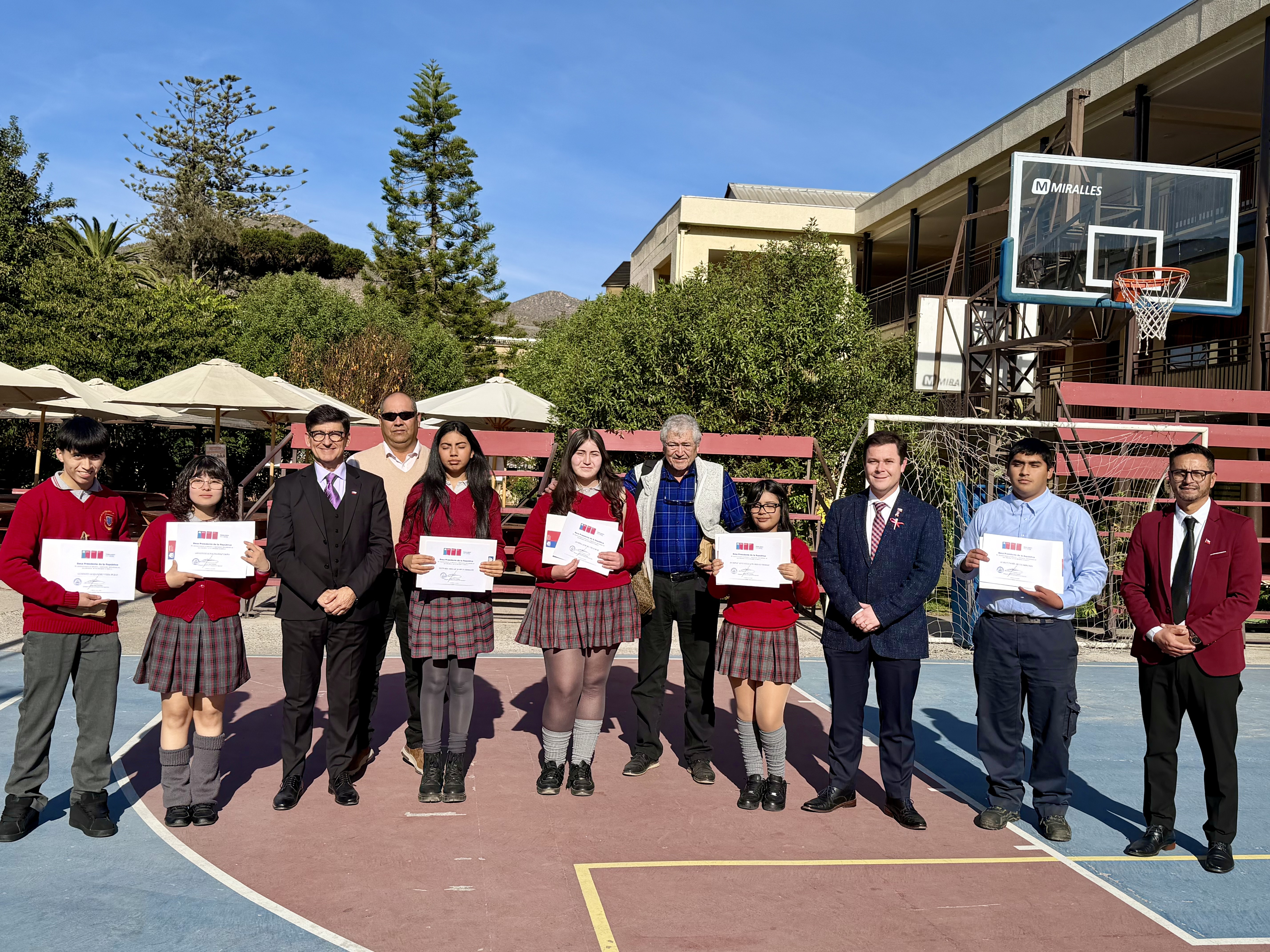 48 estudiantes de Choapa reciben Beca Presidente de la República 2026 — foto 2