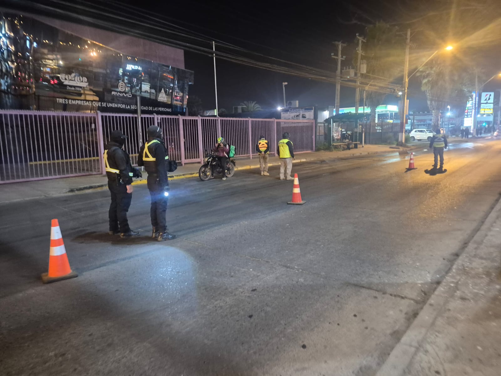 Megaoperativo en La Serena cursó 27 infracciones por patentes y parabrisas polarizados — foto 3