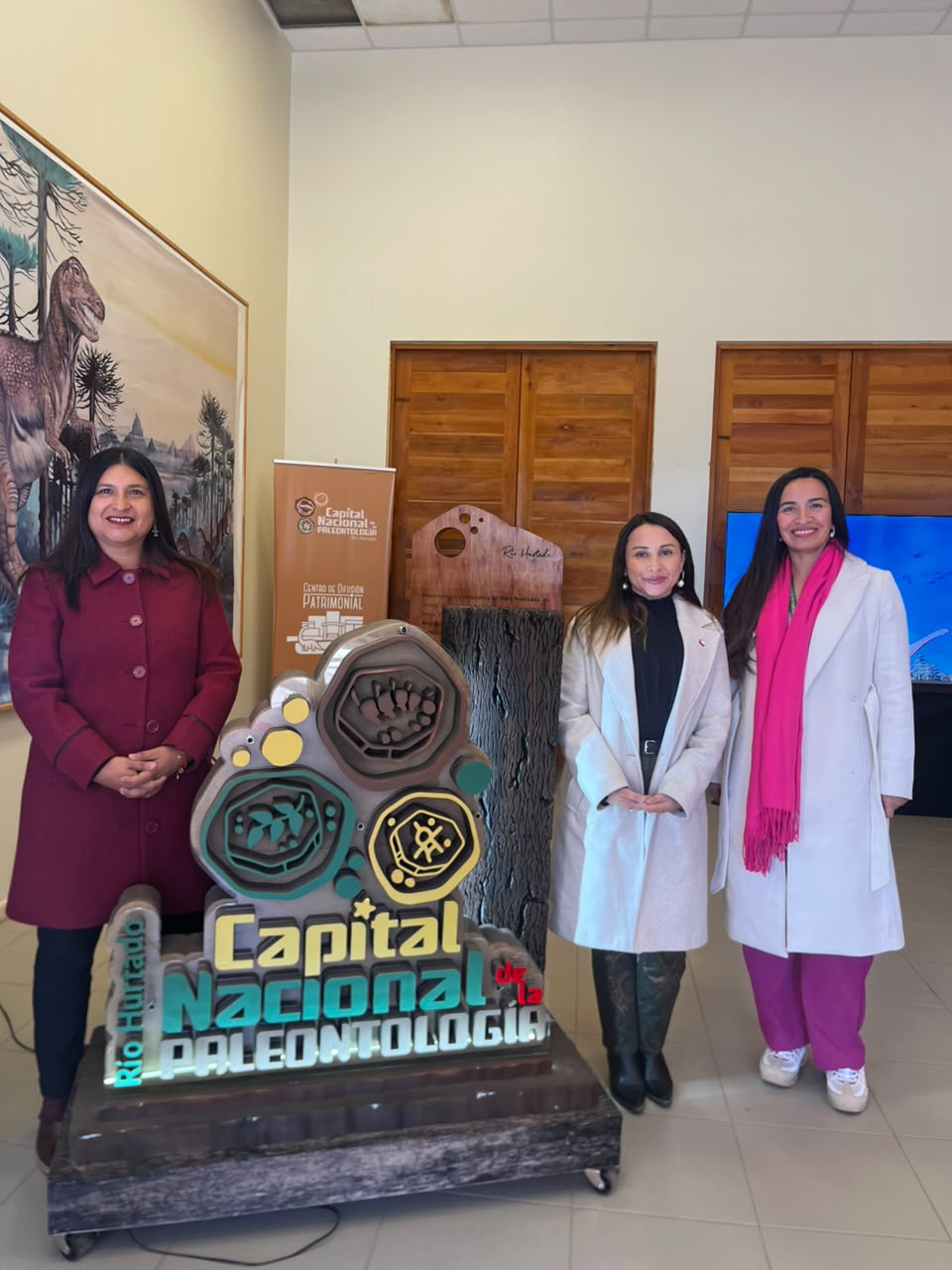 Seremi de la Mujer coordina con Río Hurtado acciones de autonomía económica femenina — foto 2