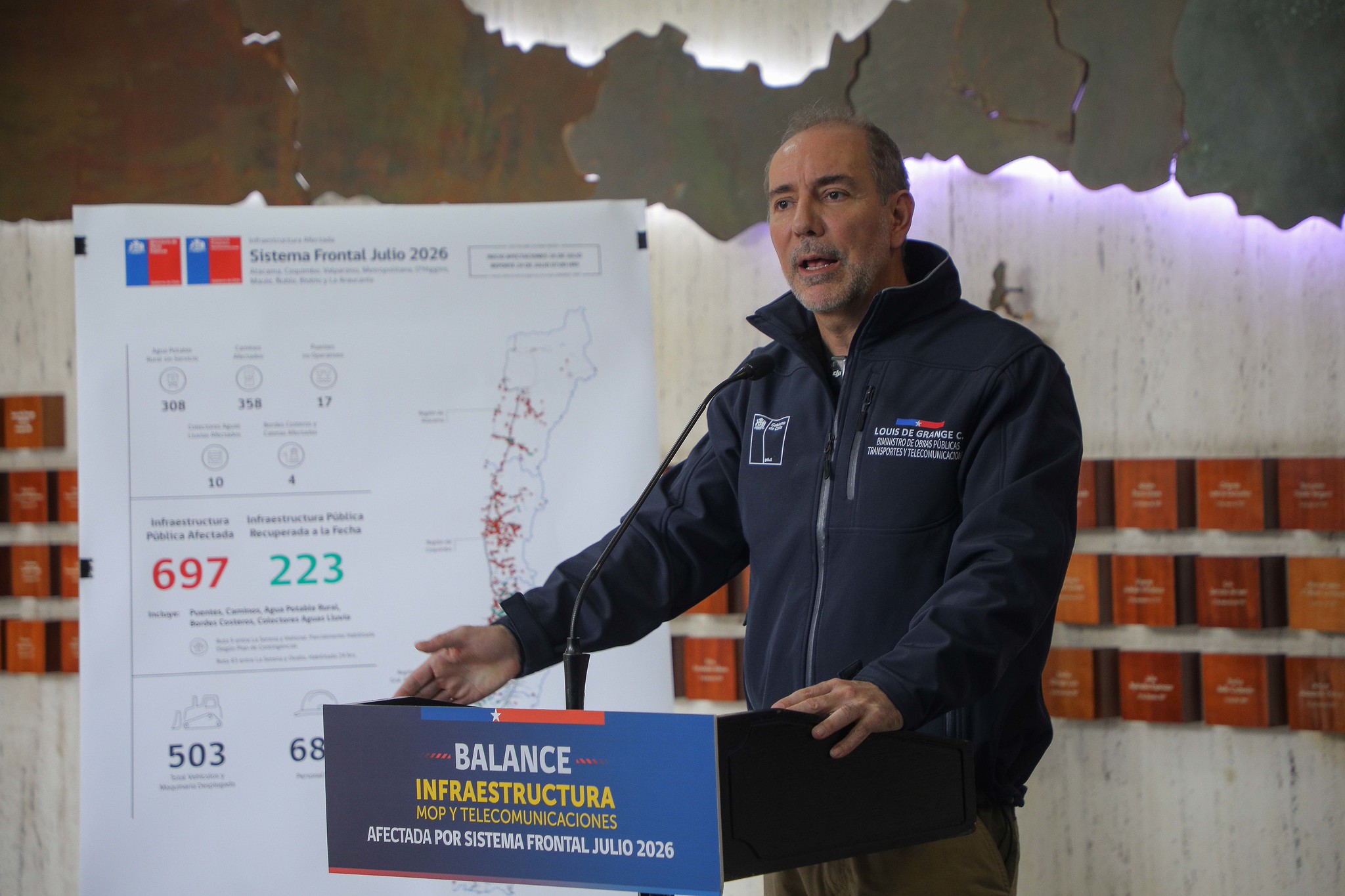 Biministro De Grange reporta avances en recuperación de conectividad tras sistema frontal — foto 2