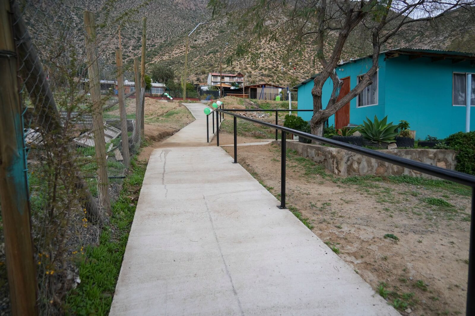 Los Clonquis inaugura pasarela comunitaria con inversión de $1.800.000 — foto 2