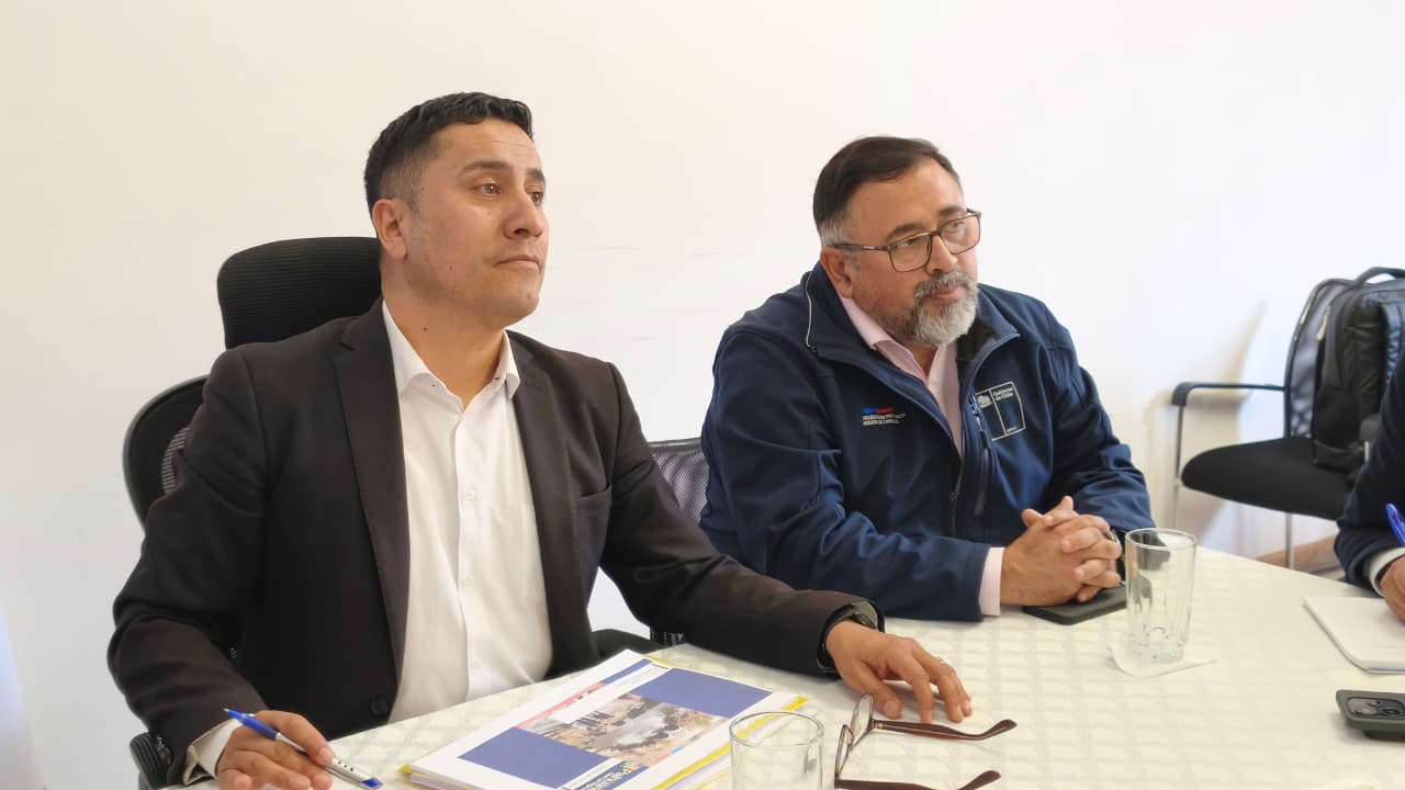 Gobierno y municipio avanzan en solución a socavón de Monte Grande — foto 2