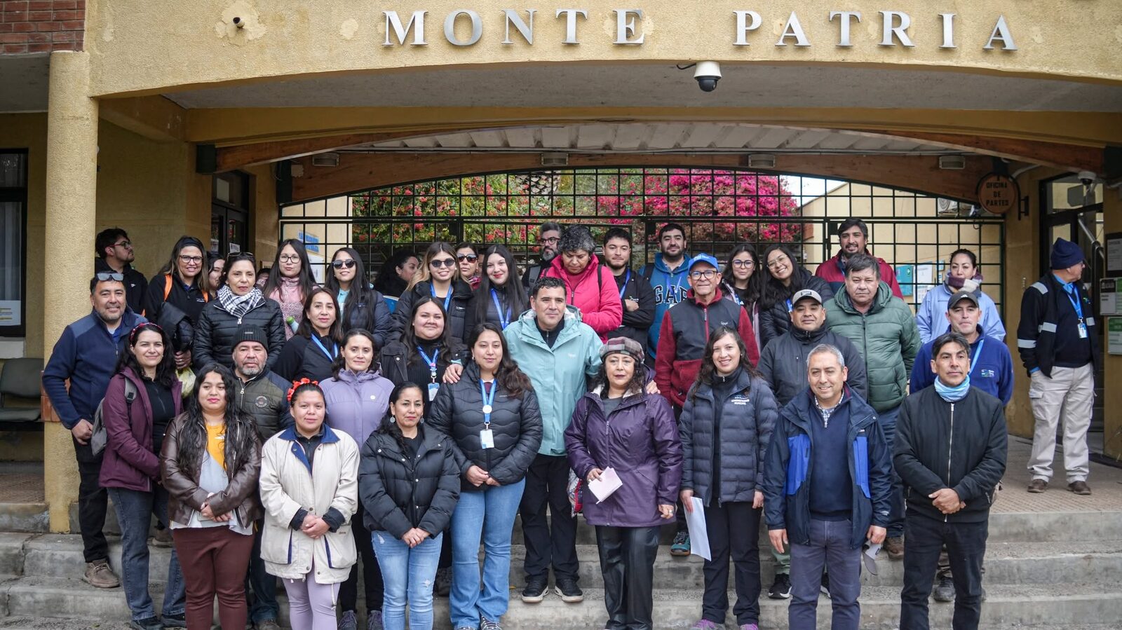 Alcalde de Monte Patria respalda a funcionarios a honorarios tras exclusión de celebración municipal — foto 3