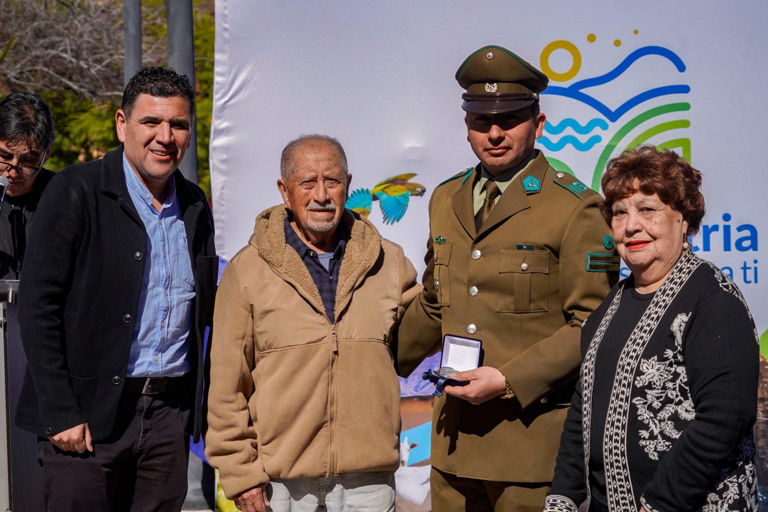 Rapel recibe escultura en honor a Wenceslao Vargas Rojas — foto 3