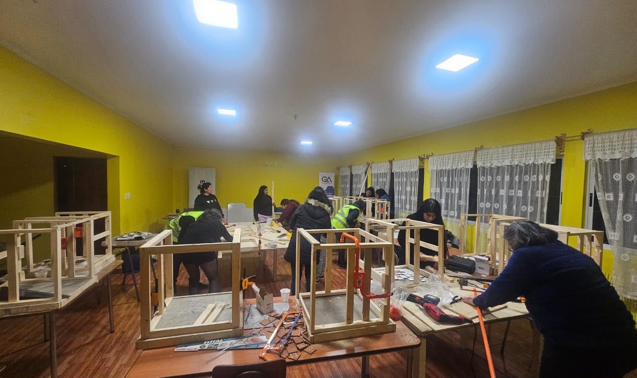 Catorce mujeres se certifican en construcción y acceden a empleo en La Serena — foto 1
