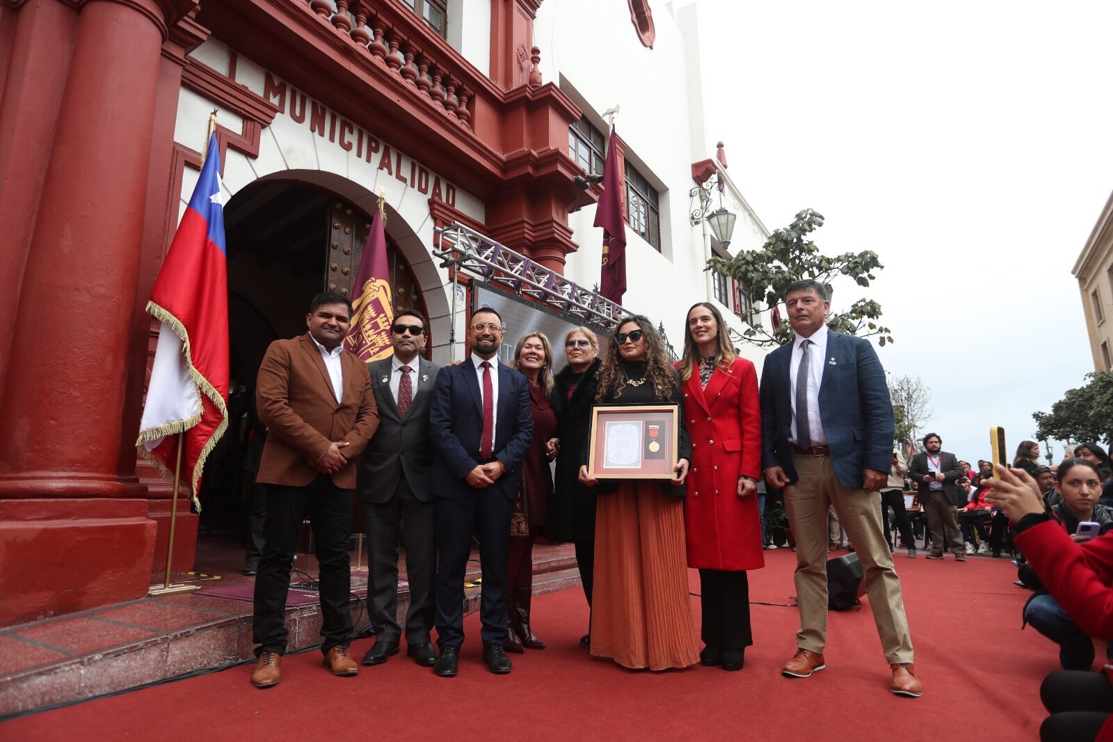 La Serena entregó medallas a 16 vecinos e instituciones en aniversario 482