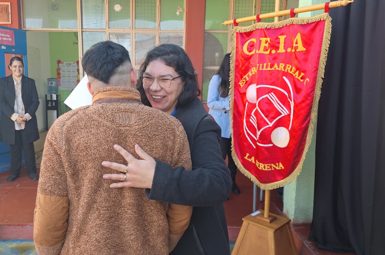 Cinco jóvenes del centro cerrado de Coquimbo fueron reconocidos por sus logros académicos — foto 1