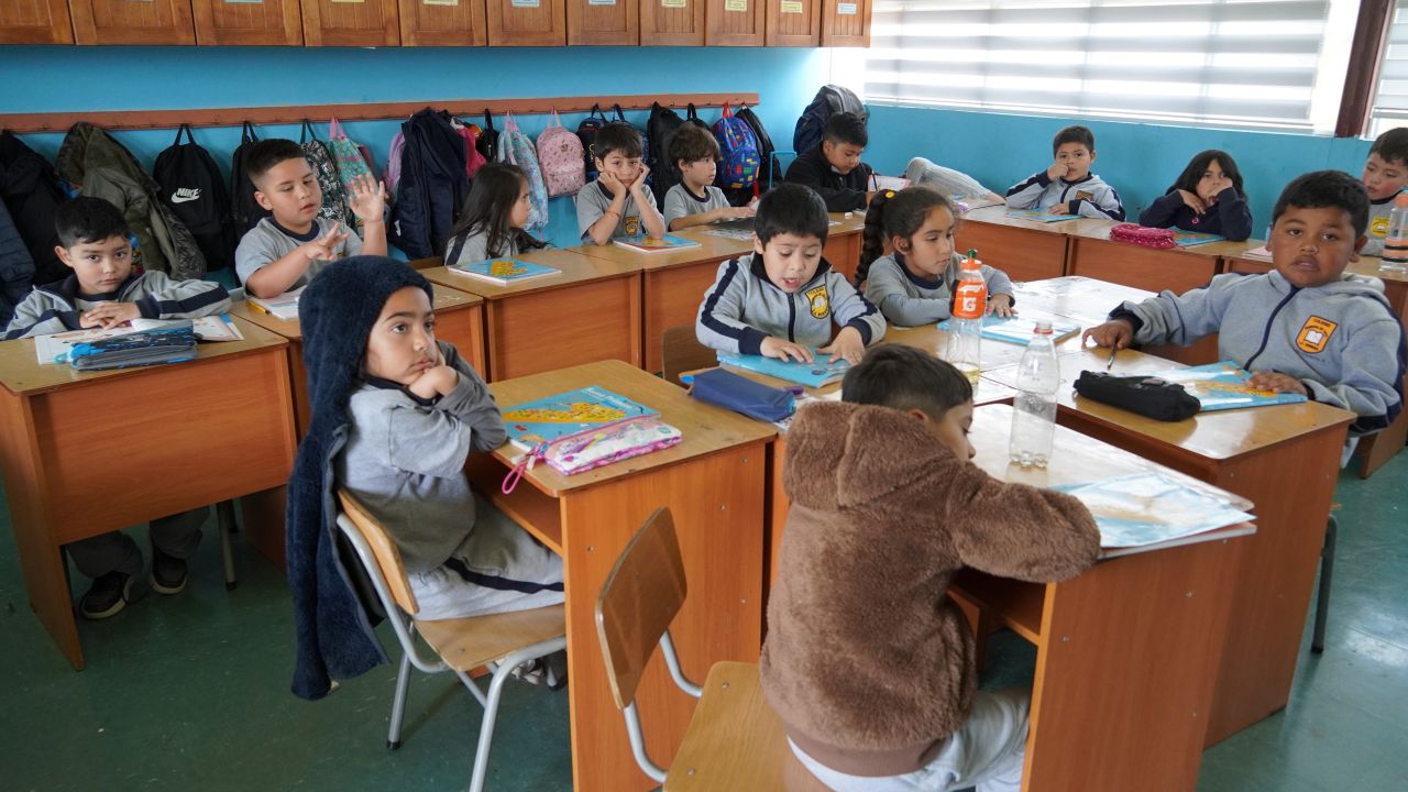 SLEP Elqui instala sistema de respaldo de agua potable en colegio de Quebrada de Talca — foto 5