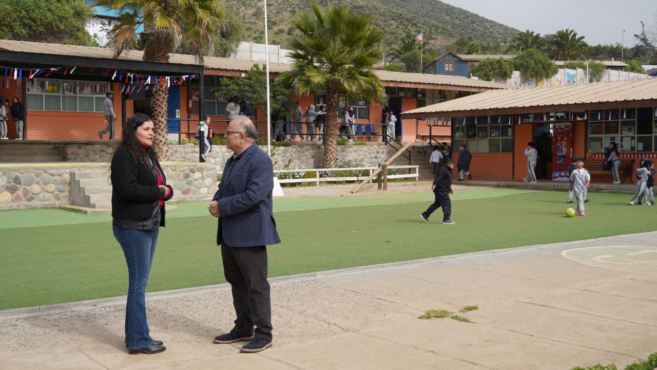 SLEP Elqui instala sistema de respaldo de agua potable en colegio de Quebrada de Talca — foto 6