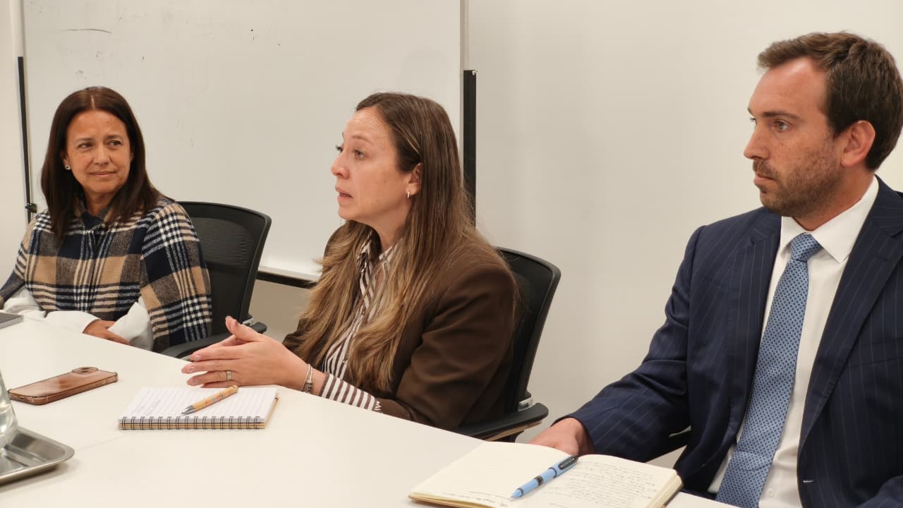 Delegado Pino y senador Walker coordinan avance de desaladora y circunvalación — foto 1