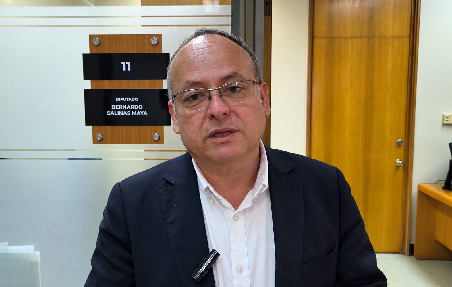 Diputado Salinas respalda paro de Confusam por aumento del per cápita en salud primaria
