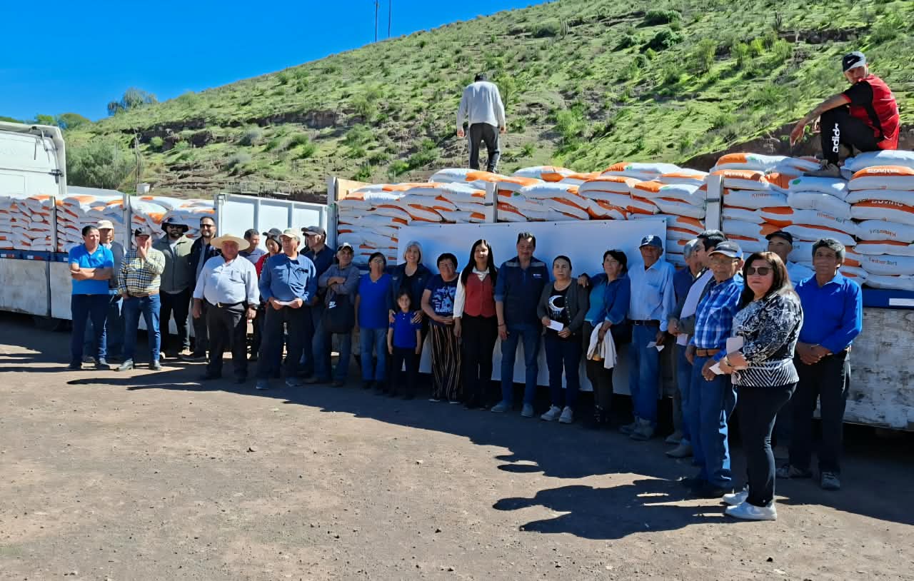 INDAP entrega 26 mil kilos de alimento a 104 productores de Río Hurtado — foto 1
