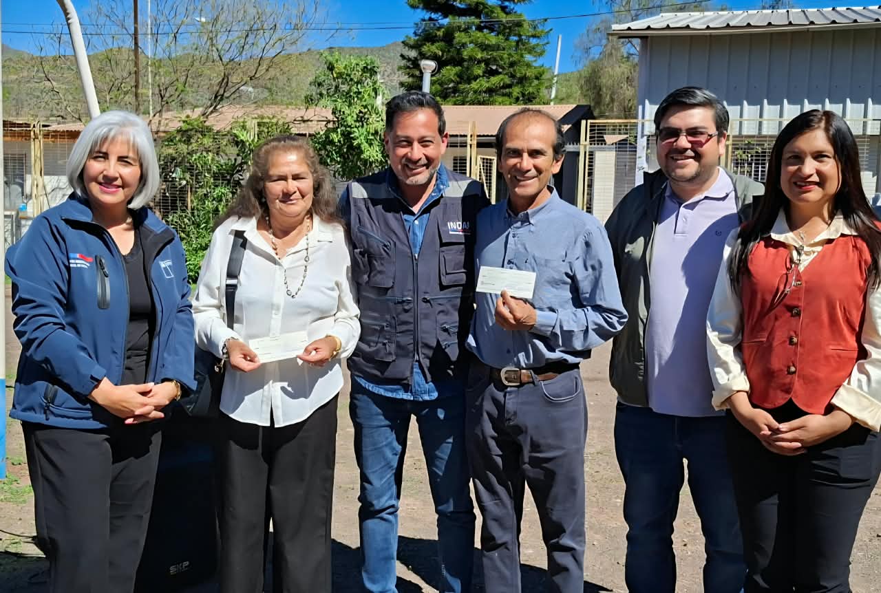 INDAP entrega 26 mil kilos de alimento a 104 productores de Río Hurtado — foto 2