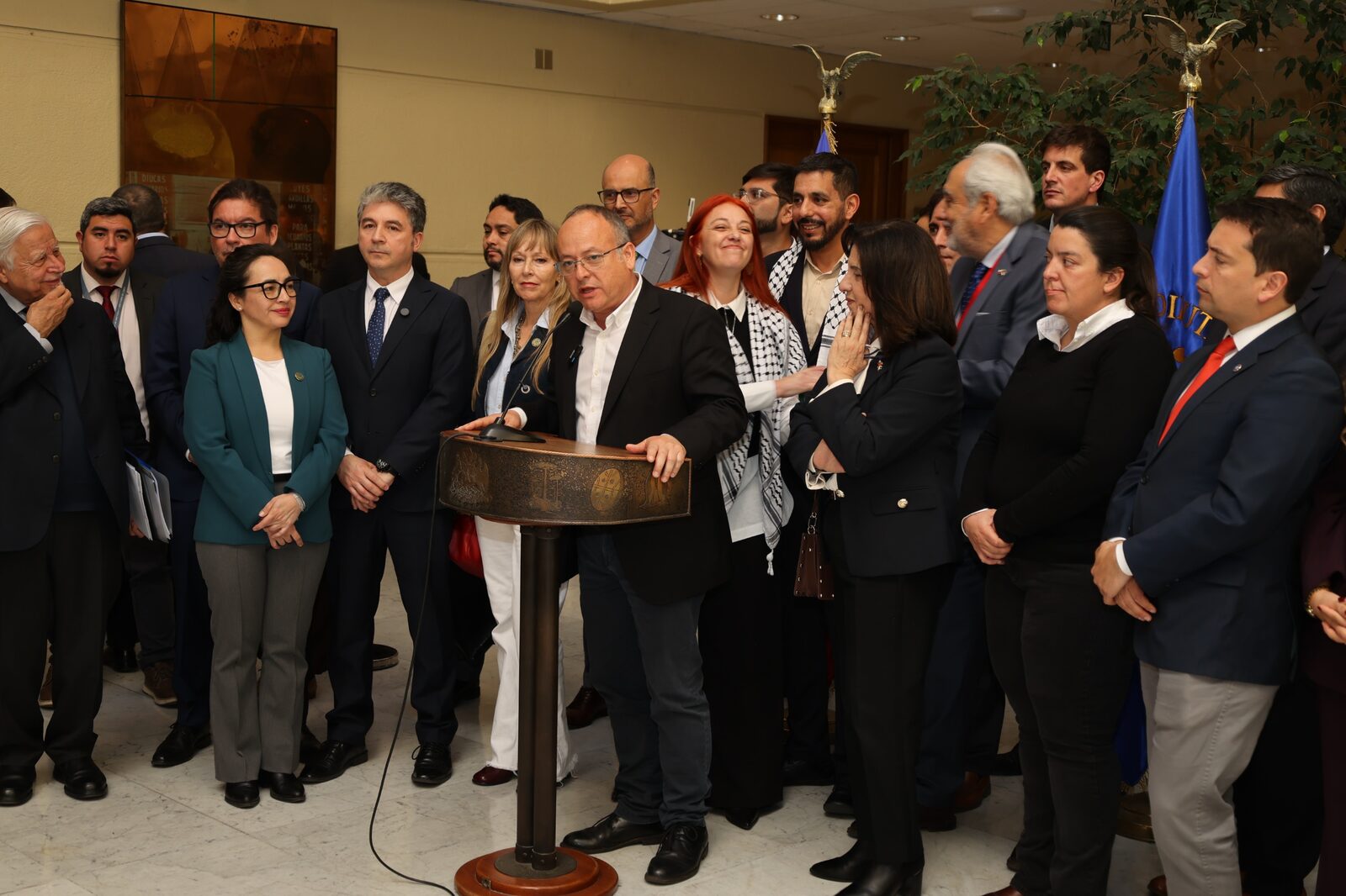 Diputado Salinas destaca declaración del Día Nacional de la Amistad Chileno-Palestina