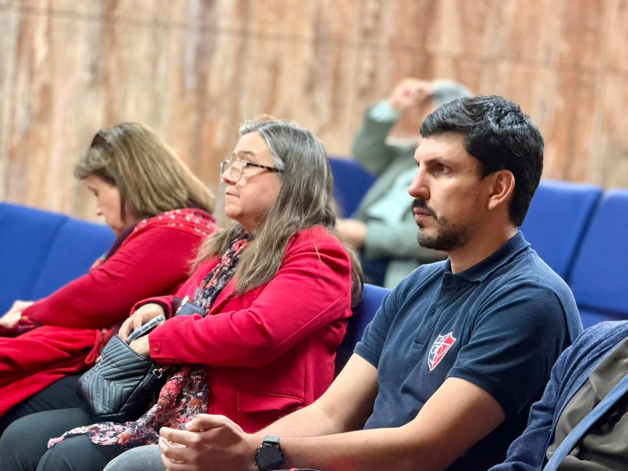 Seremi de Educación aborda desafíos educativos con sostenedores de colegios particulares subvencionados — foto 1