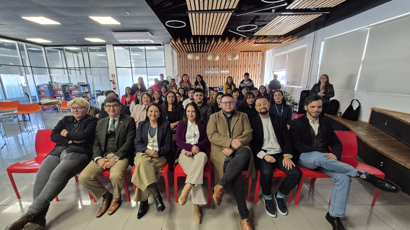Servicio de Reinserción Juvenil y AIEP firman convenio de formación para jóvenes — foto 3