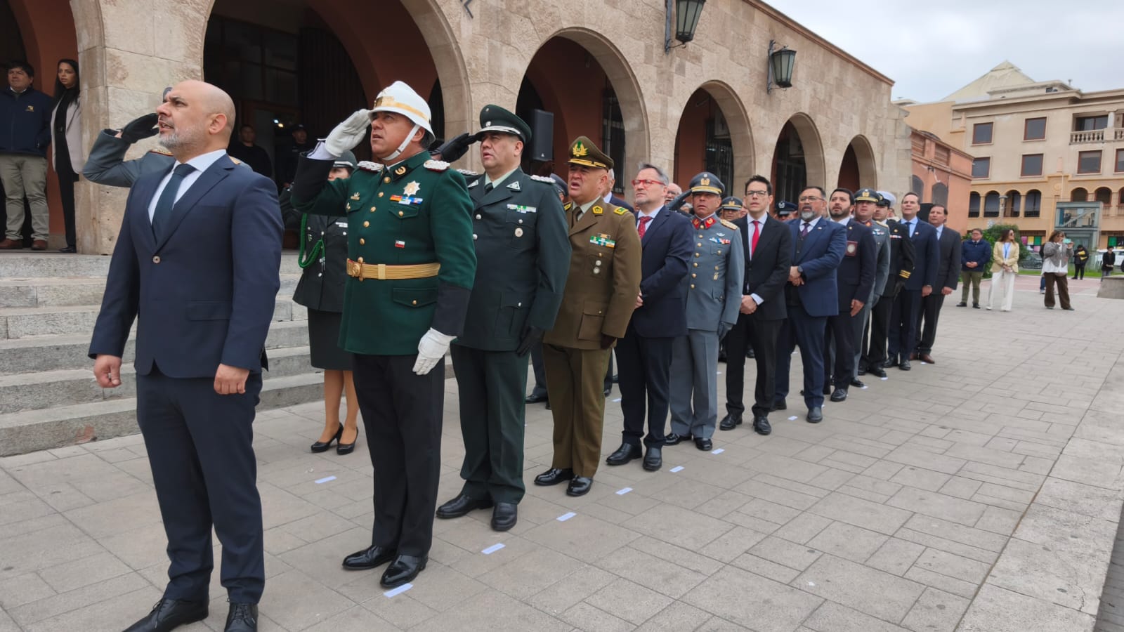 Ejército iza bandera en La Serena e inicia conmemoraciones patrias — foto 2