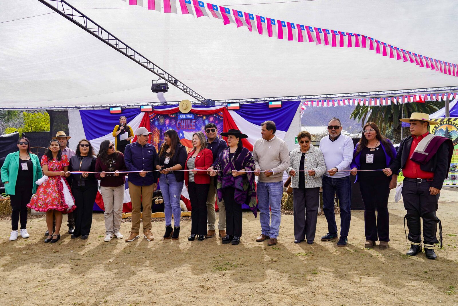 Higueras de Rapel celebra segunda versión del festival Pañuelos al Viento — foto 2