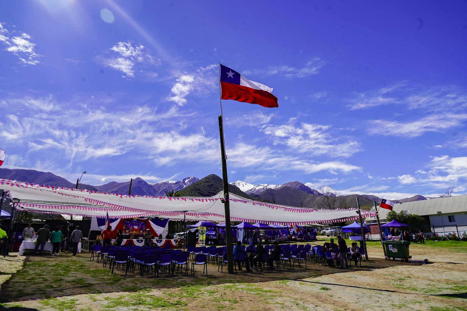 Higueras de Rapel celebra segunda versión del festival Pañuelos al Viento