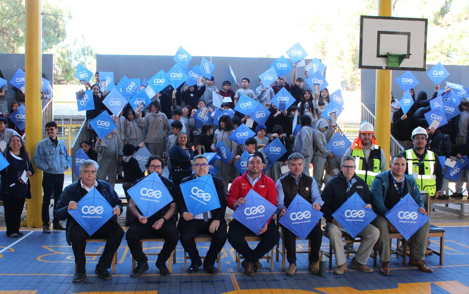 Seremi de Energía lanza campaña «Volantín Seguro» en colegio de Vicuña