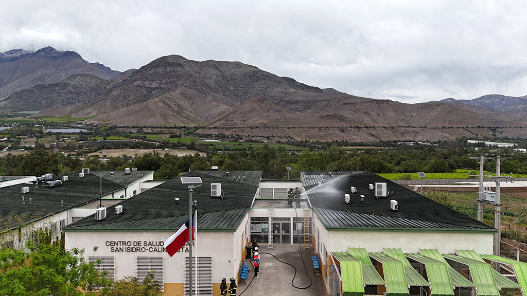Finalizan obras de mejoramiento de techumbre del CESFAM San Isidro de Calingasta — foto 1