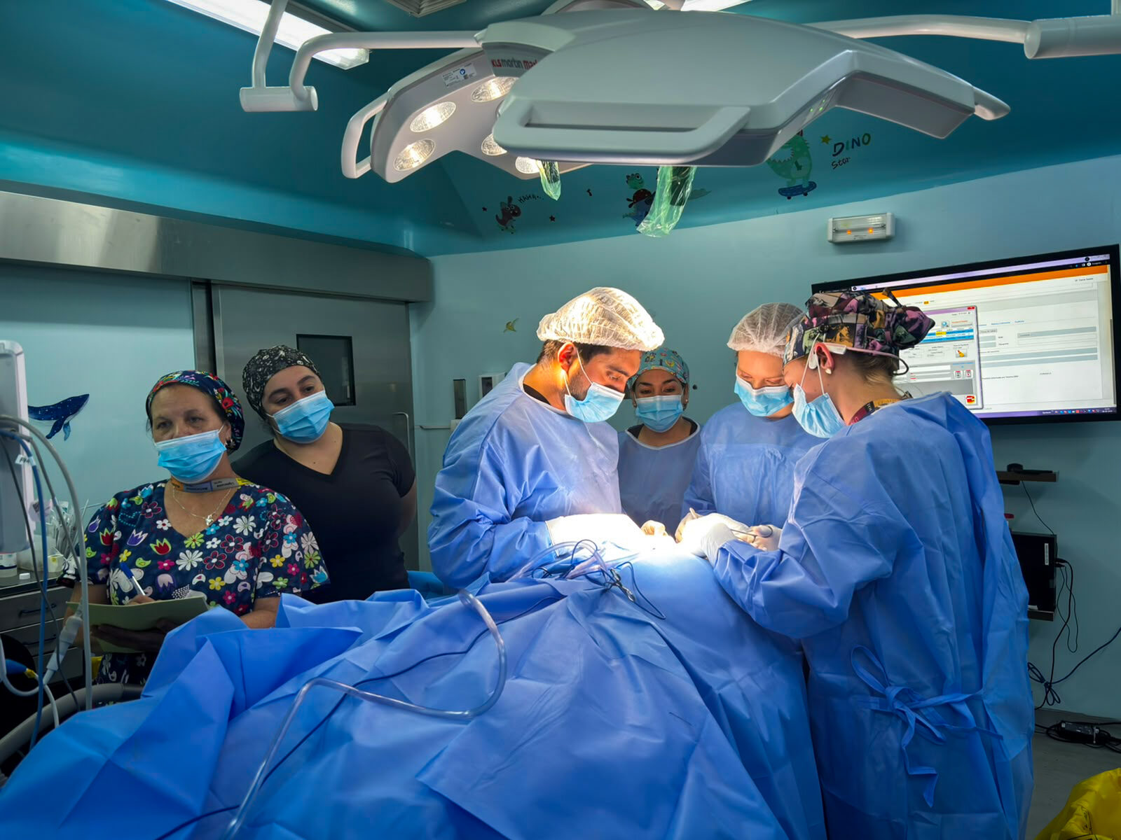 Hospital de Coquimbo realiza primera cirugía de Mohs en la región y salva ojo de paciente — foto 1