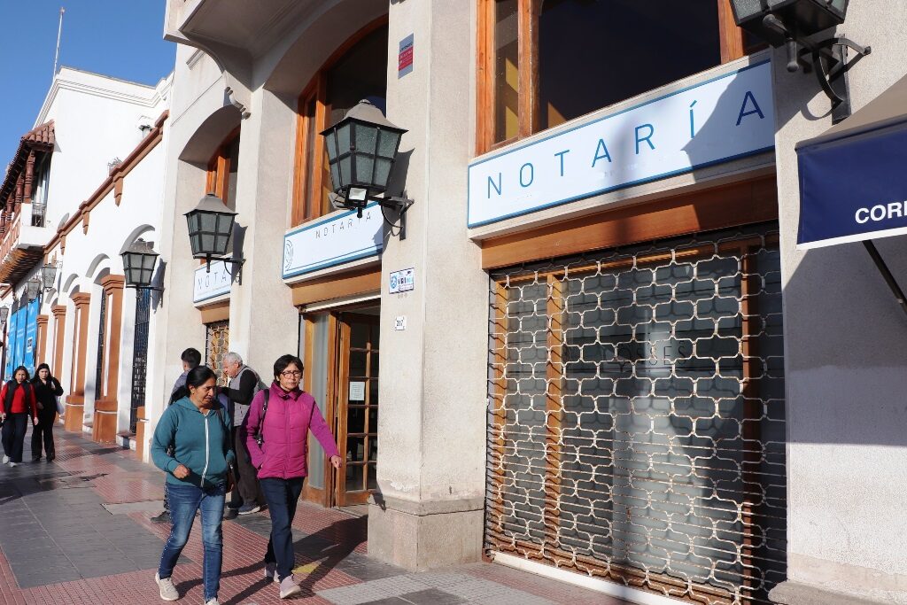 Dos notarios de Coquimbo e Illapel dejan sus cargos por límite de edad
