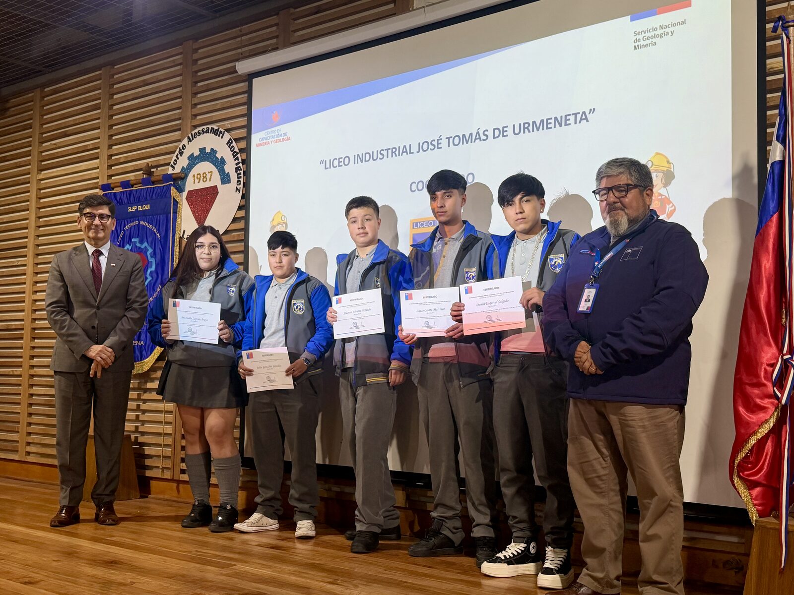 842 estudiantes de Coquimbo se certifican como Monitores de Seguridad Minera — foto 2
