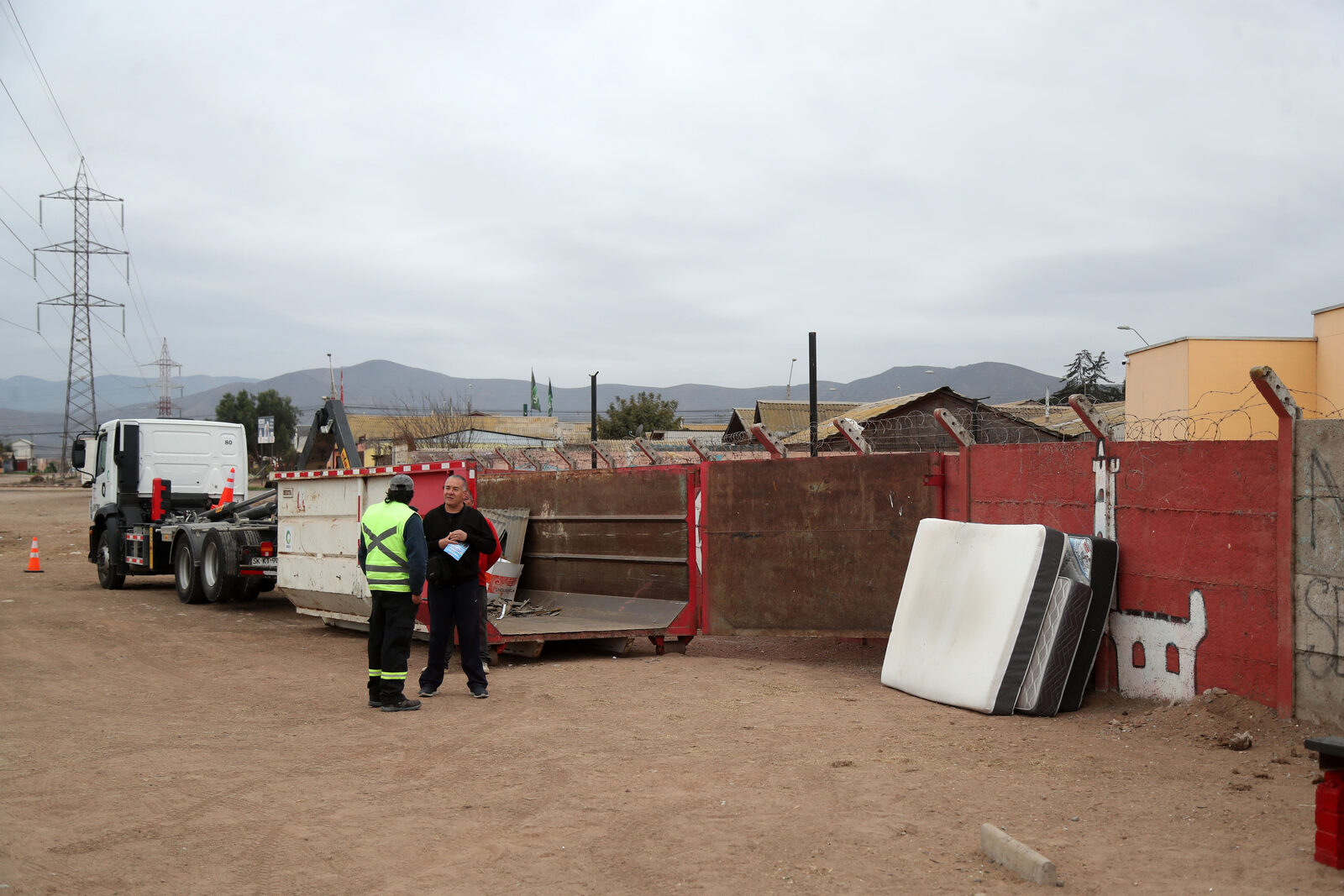 La Serena inicia operativo de tolvas temporales en todos los sectores comunales — foto 1