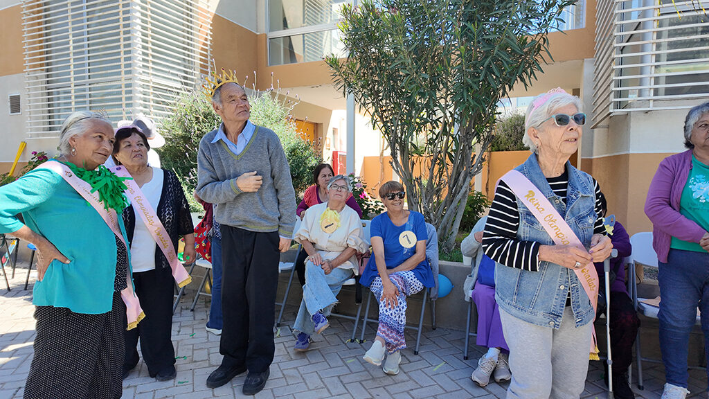 Olimpiadas Doradas celebran a personas mayores en CESFAM San Isidro-Calingasta — foto 1